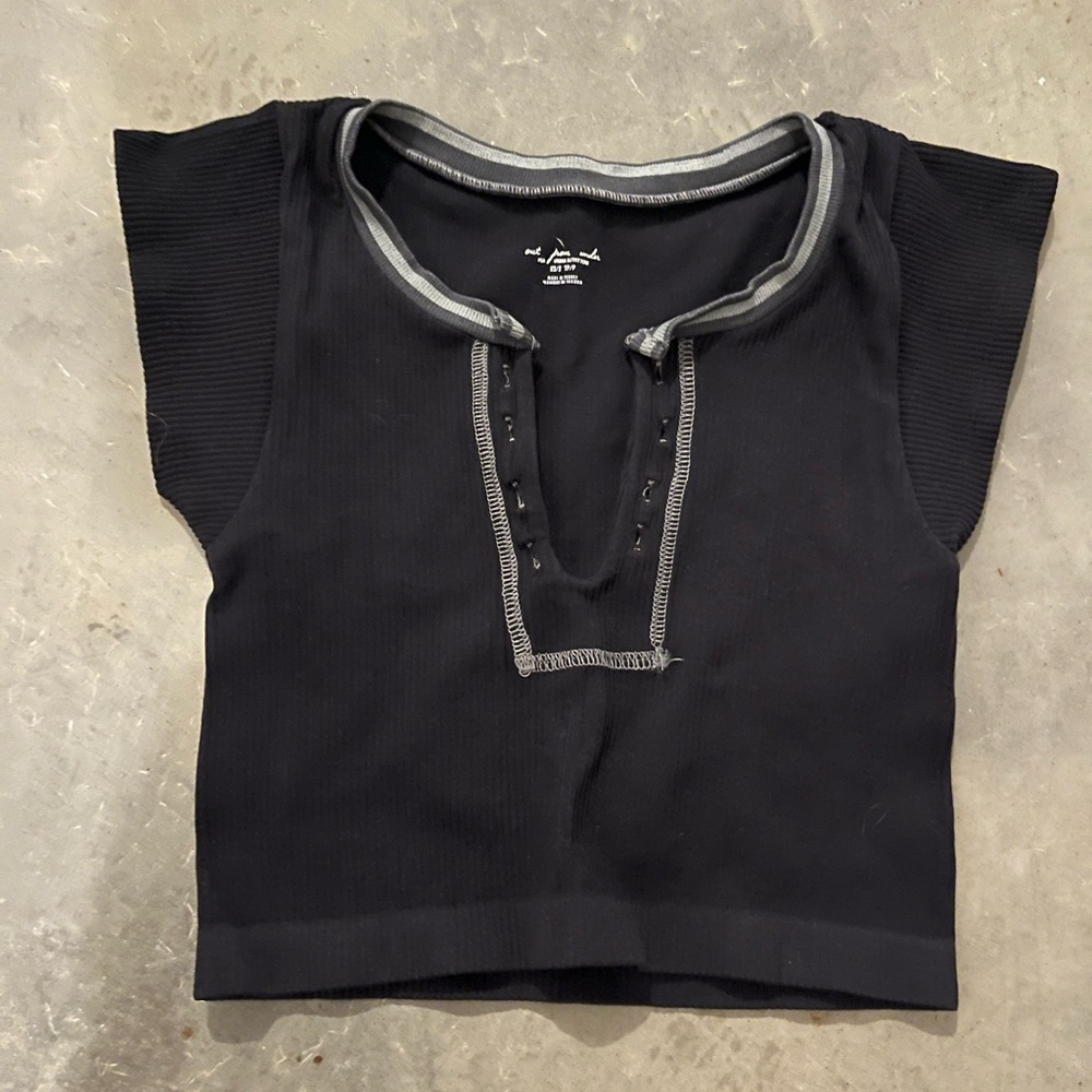 Black Short Sleeve Women's Crop Top - out from under